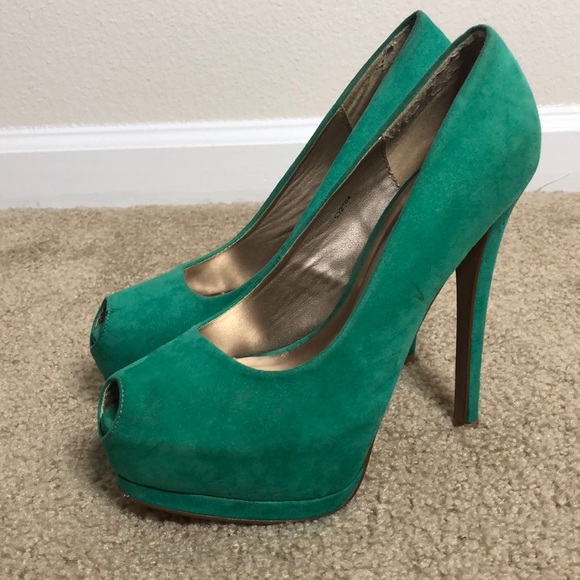 Charlotte Russe Shoes - Green Peep-Toe Suede Heels 👠